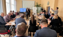 Zemkopības ministrs A.Krauze tiekas ar lauksaimnieku NVO